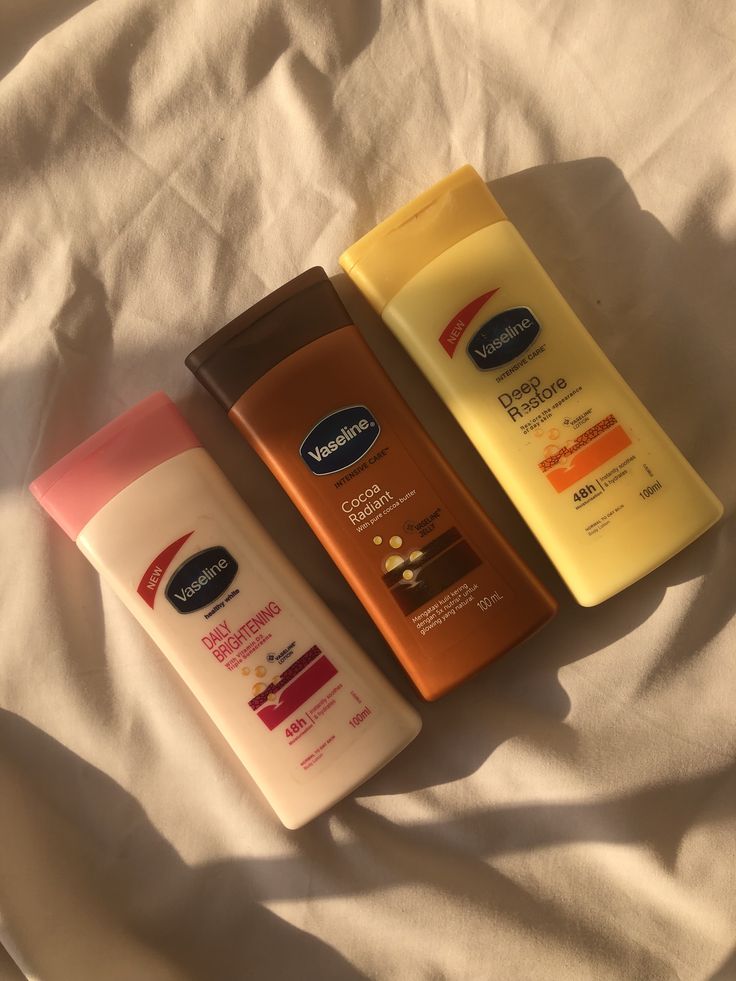 Vaseline Petroleum Jelly | Moisturizer & Skin Protectant